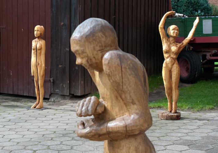 Holzskulpturen Julia Heigel - KUNST-stückchen 2015