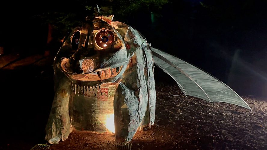 KUNST-stueckchen_2022-Abgebaut-Drache-Ulf_Petersen-Heike_Schader