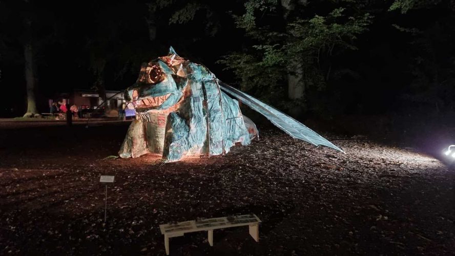 KUNST-stueckchen_2022-Abgebaut-Drache_02-Ulf_Petersen-Heike_Schader